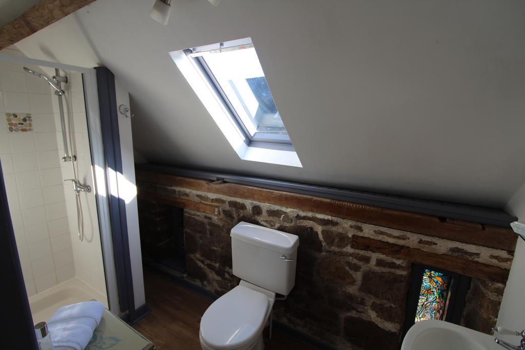 La Petite Jeusseliniere Villa Larchamp Eksteriør bilde